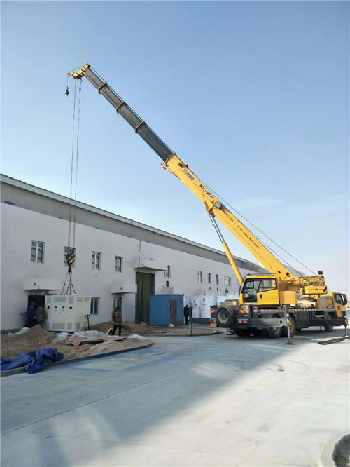 宁城县“超载就喊停”—— 吊车的 “重量保镖” 技术